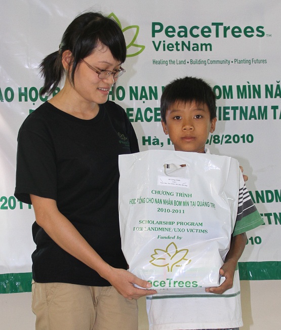 Chien accepts his scholarship and gets ready for 6th grade